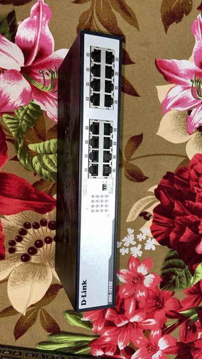 D-Link DGS-1016D 16 Port Gigabit Switch – Used