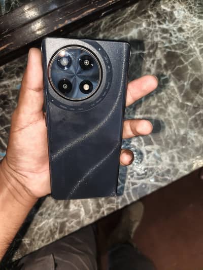 Tecno CAMON 30S