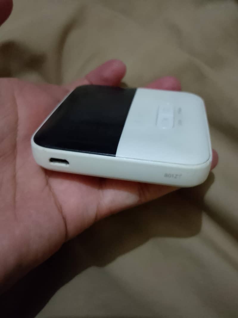 Pocket WiFi device 1