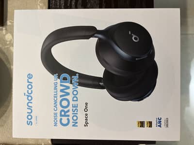 Pin pack wireless headphones with noise cancellation