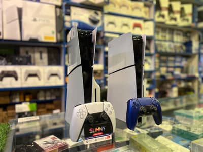 Ps5 slim in excellent condition complete box
