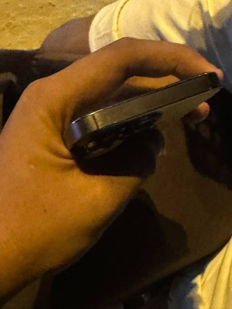 Apple iPhone 14 Pro 3