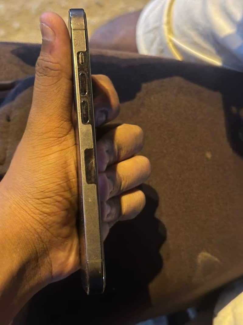 Apple iPhone 14 Pro 7