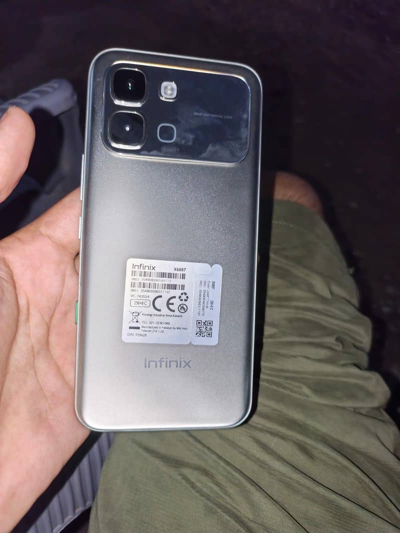Infinix Note edge 5G 1
