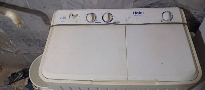 Haier washing machine with dryer