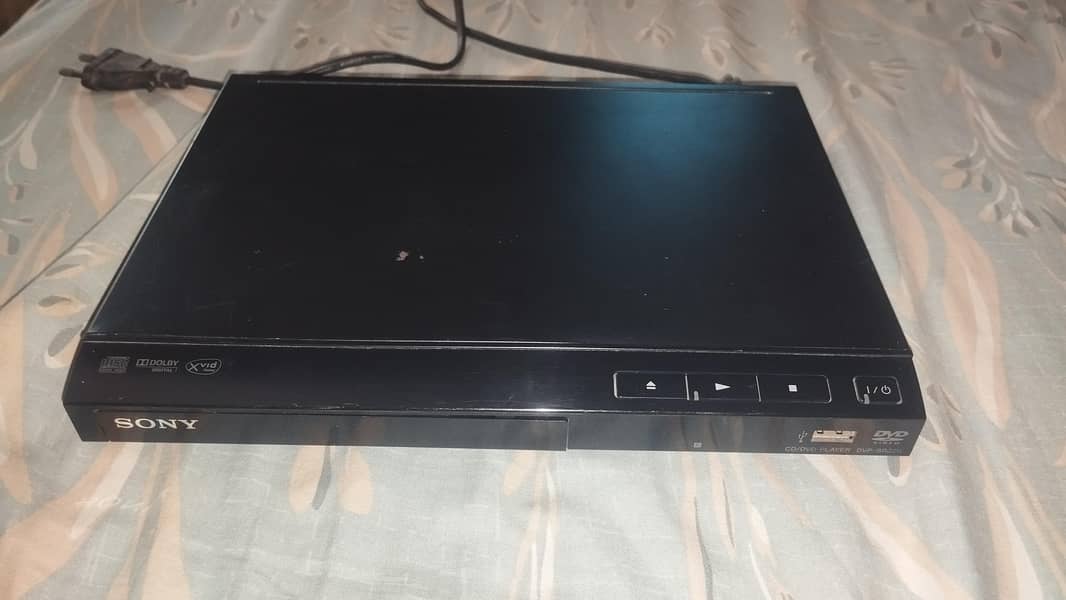 Sony CD/DVD player 2
