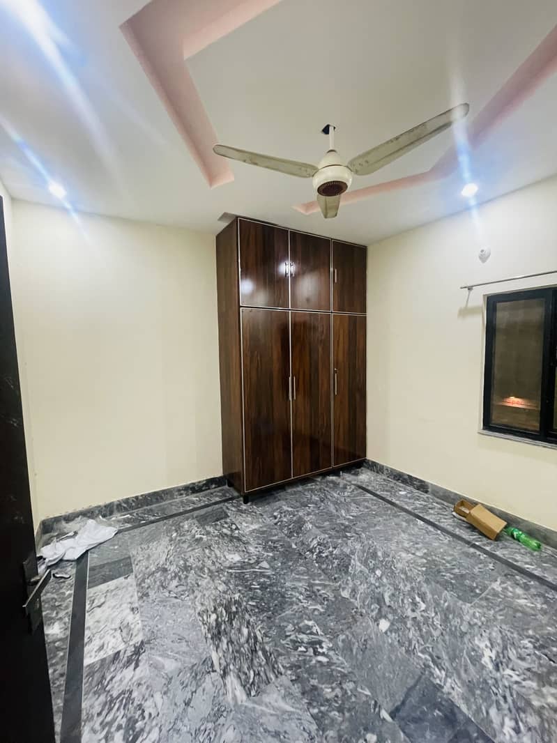 Flat For Rent 0