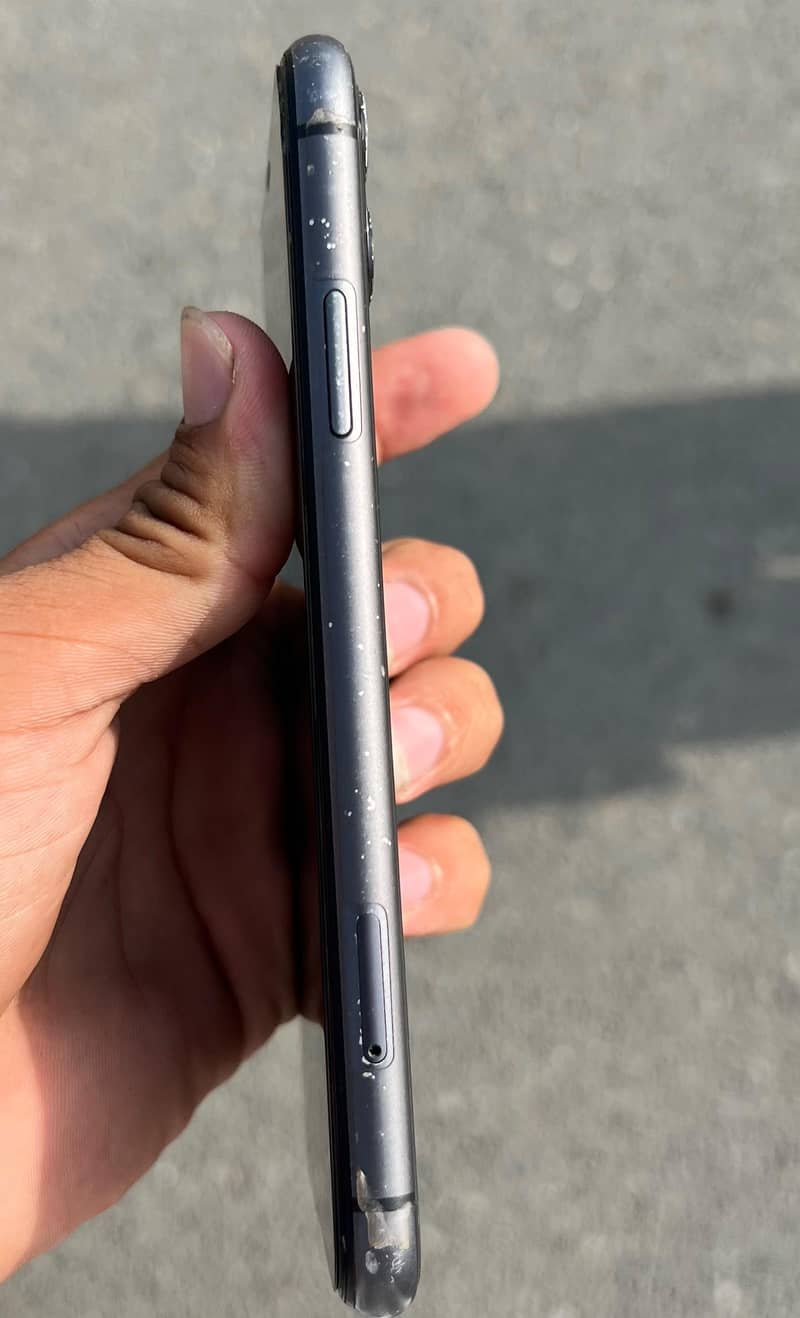 Apple iPhone 11 5