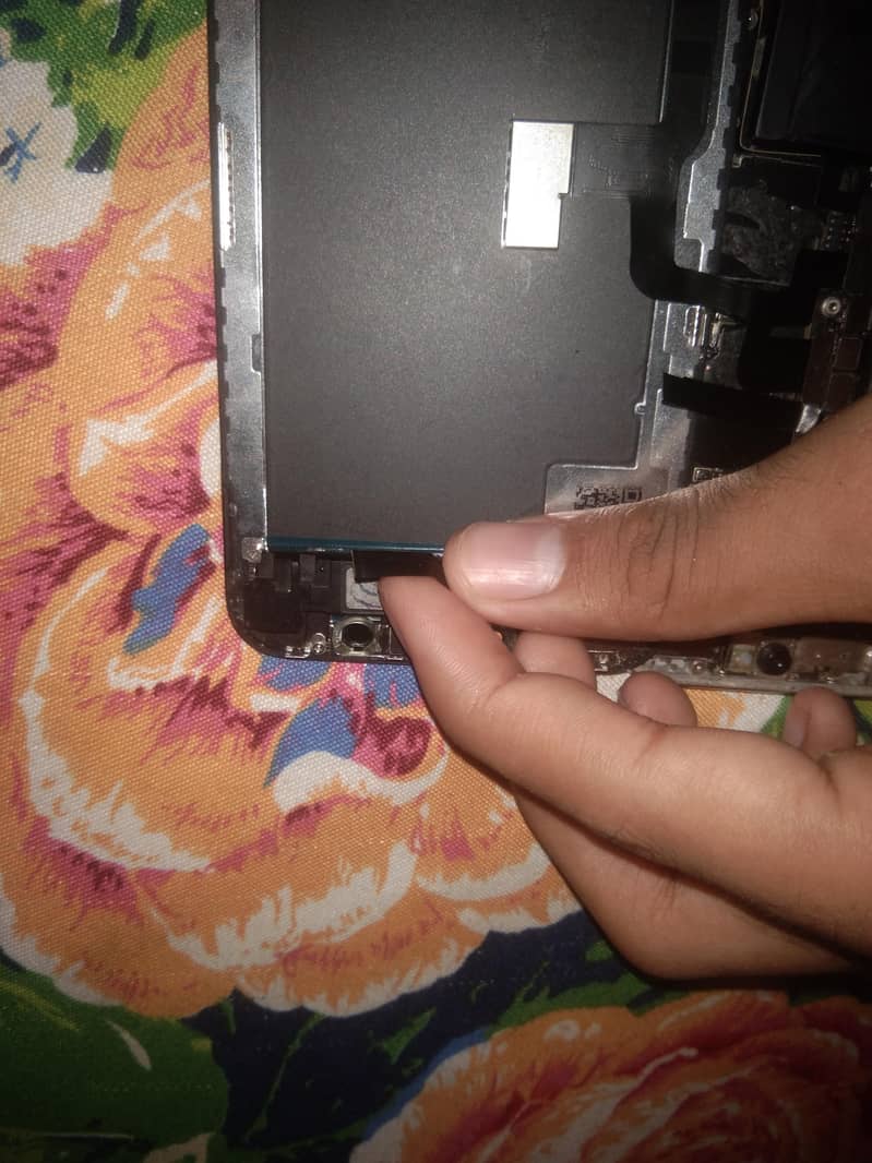 Apple iPhone X 3