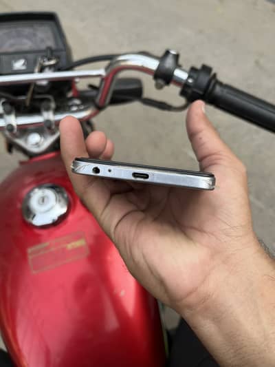 Tecno Spark Go