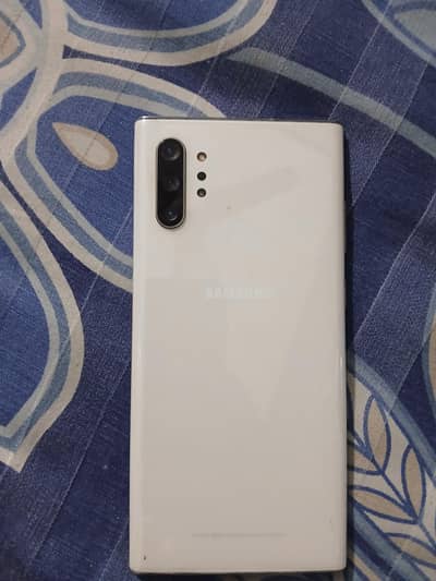 note 10+ panel required