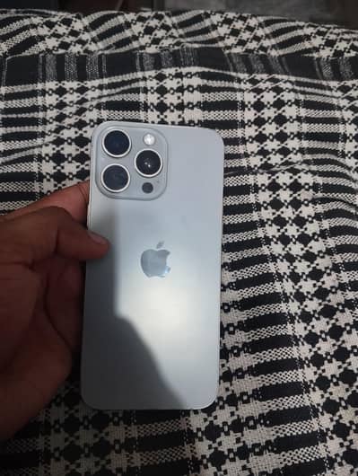 Apple iPhone 15 Pro Max