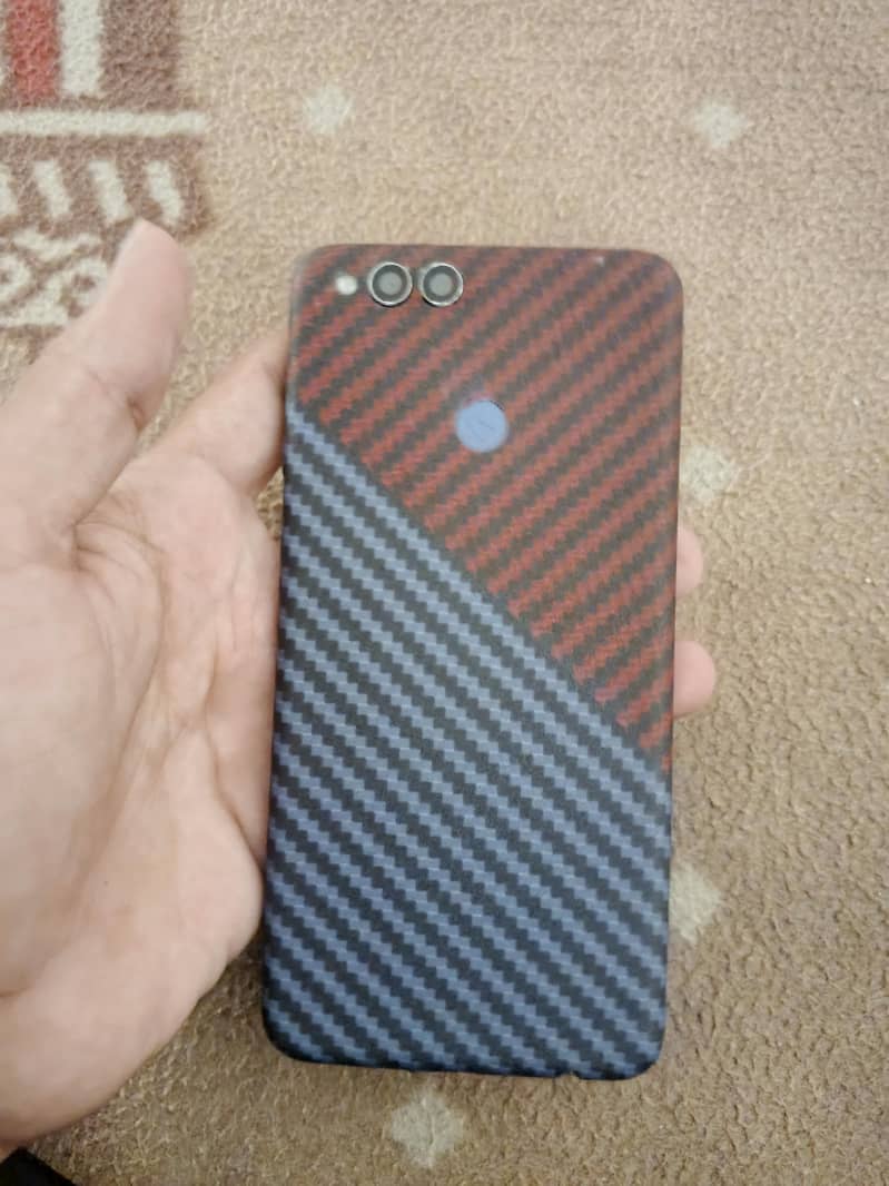 Honor 7X 3