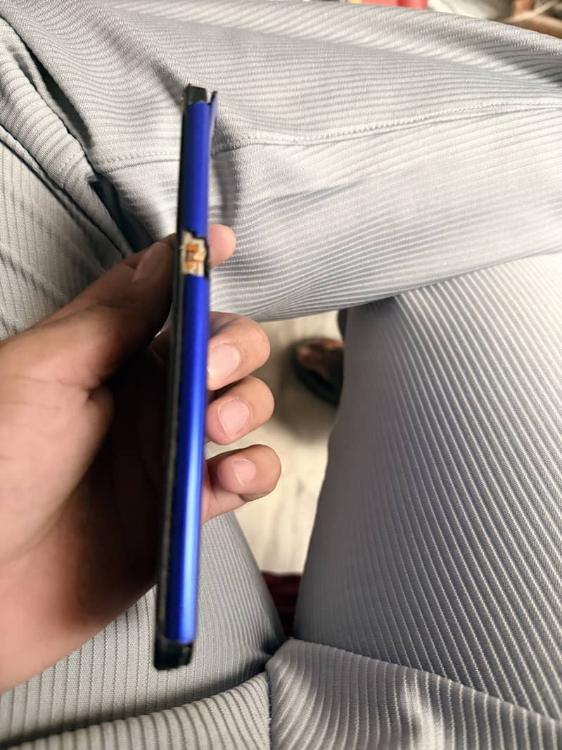 Realme C2 1