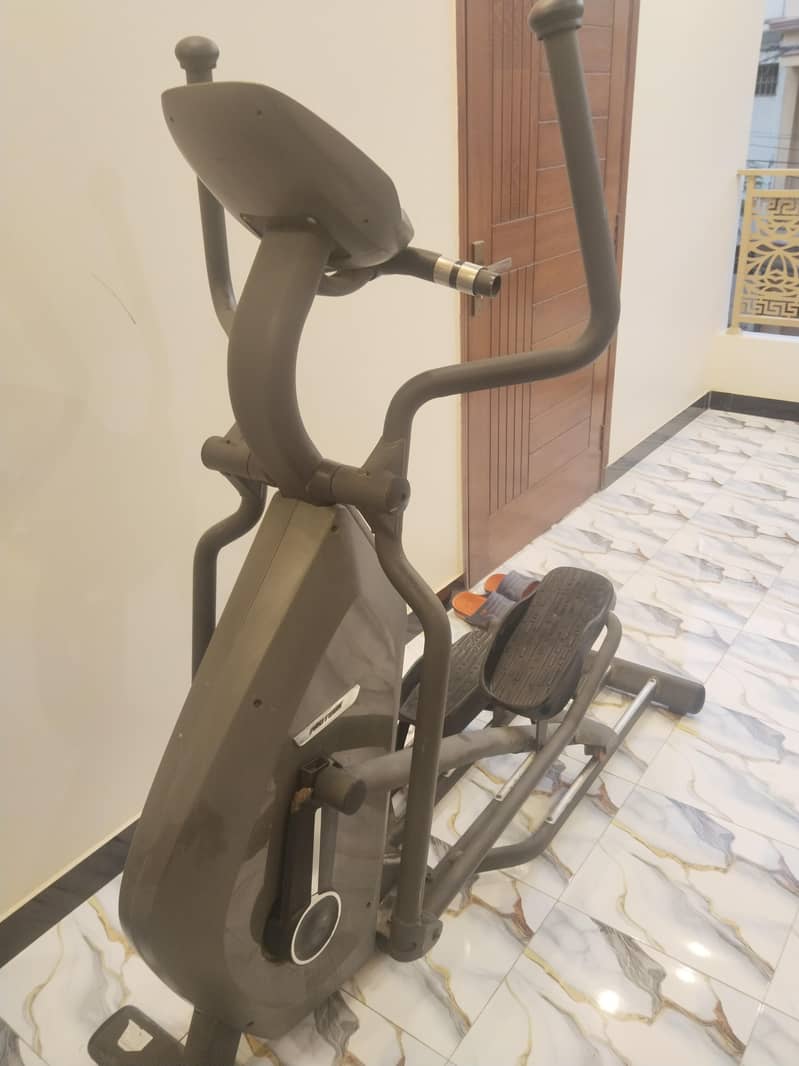Branded elliptical exercise machine 0