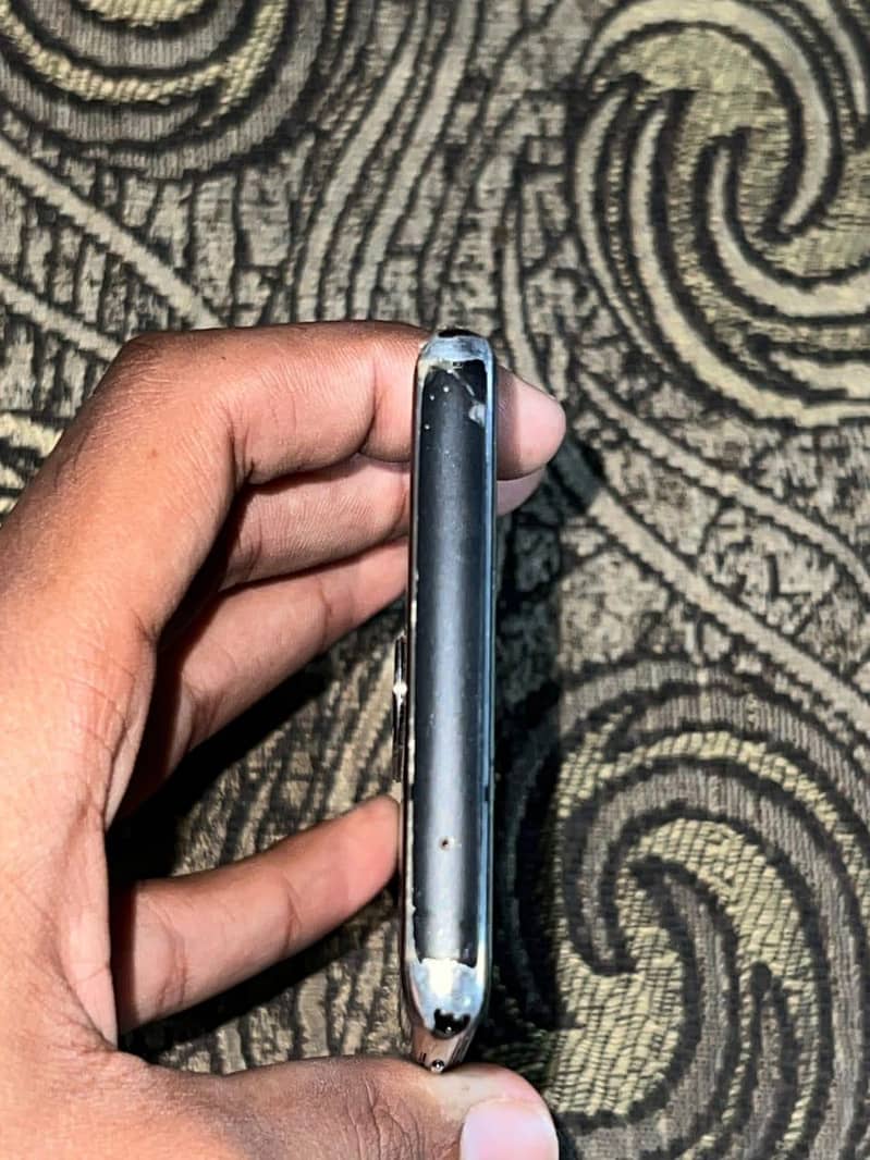 One Plus 8 4