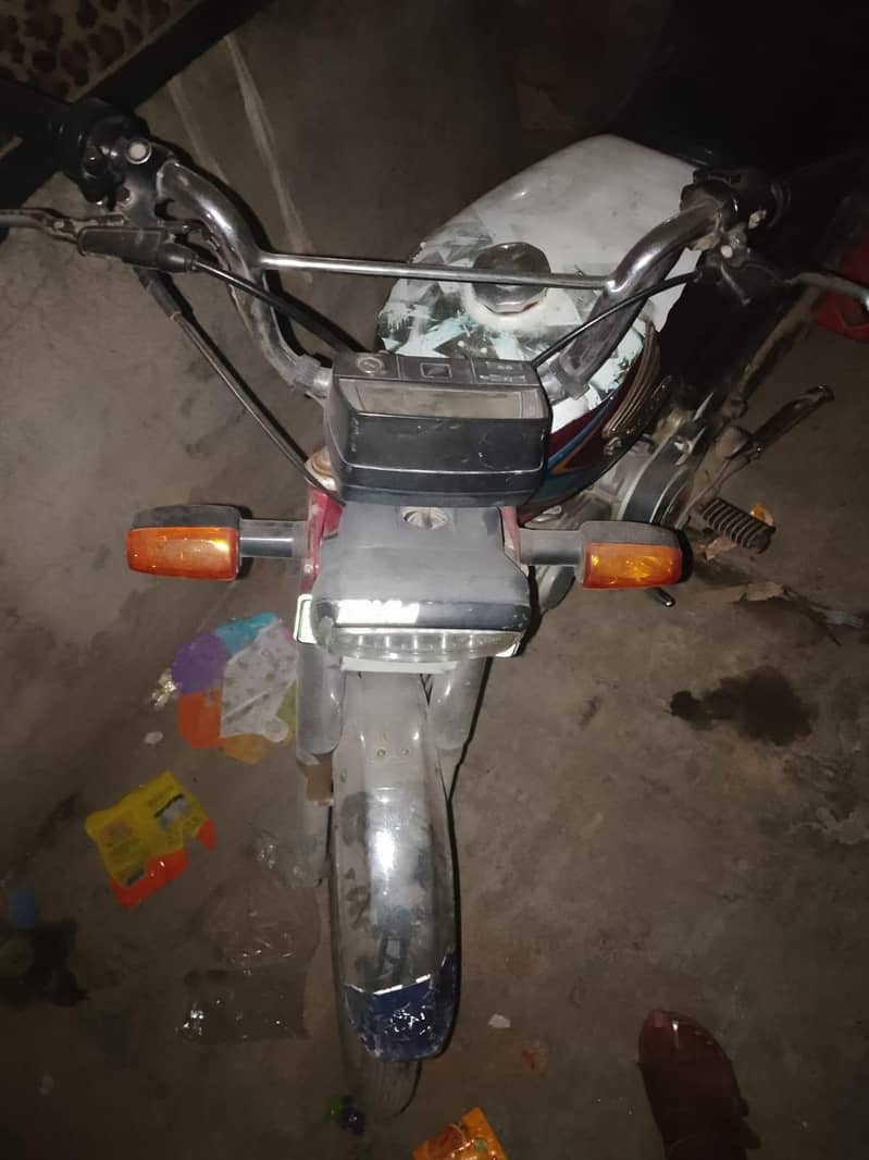 Honda CD 70 3