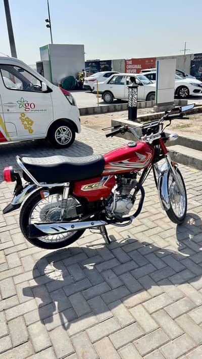 Honda 125 2027 50km driven