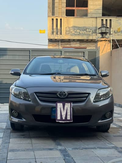 Toyota Corolla Altis 2010