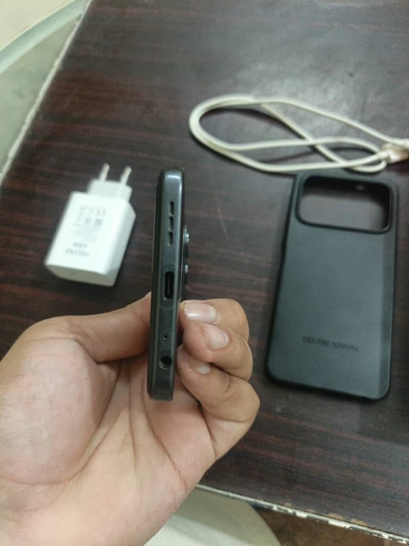 Tecno Spark 40 2