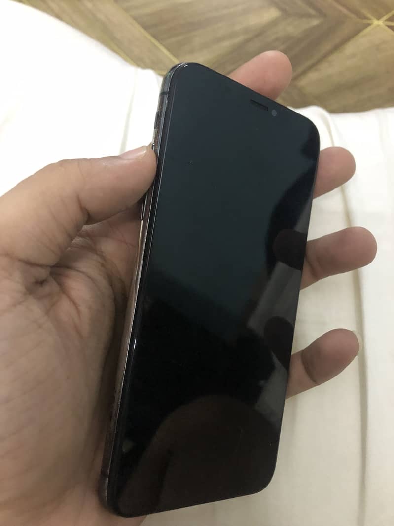 Apple iPhone X 9