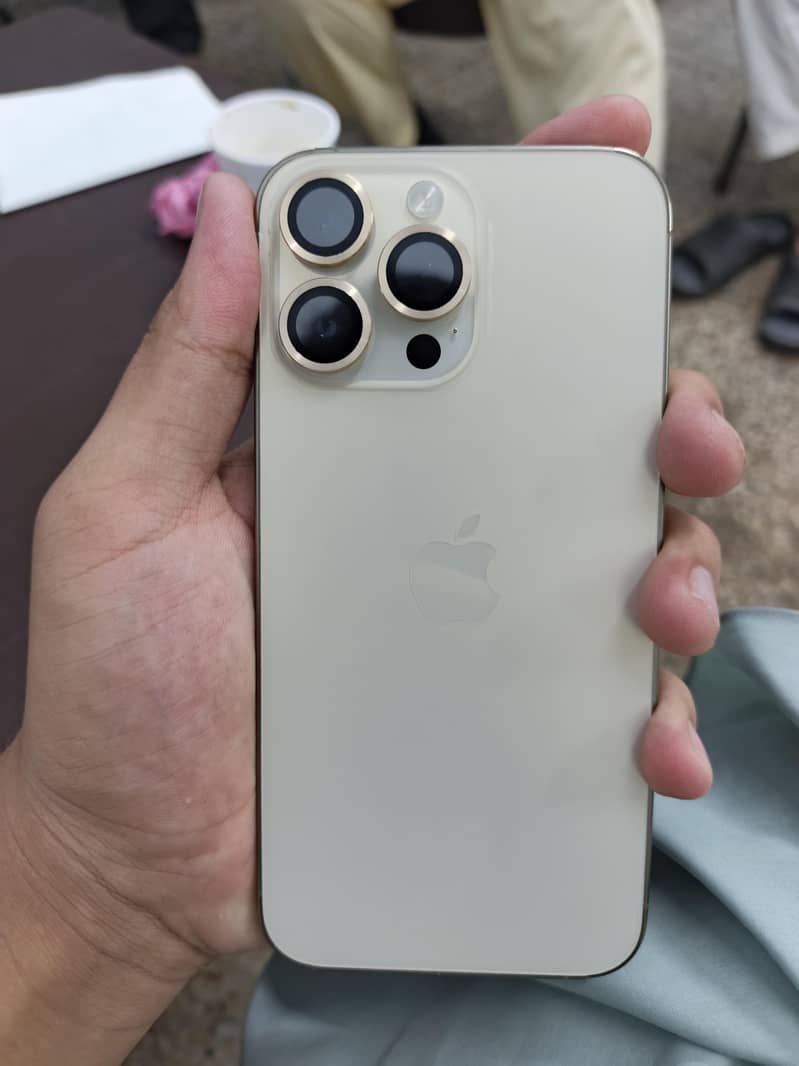 Apple iPhone 14 Pro Max 5