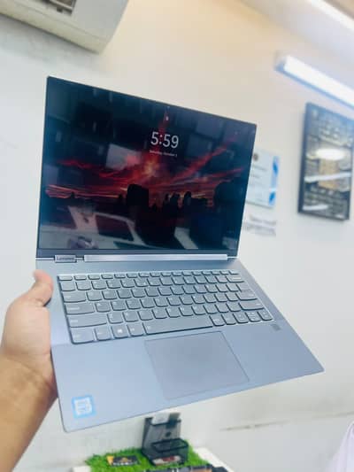Lenovo Yoga C930 | Core i7 8th Gen | 16GB RAM | 256GB SSD
