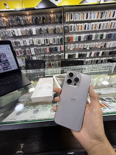 Apple iPhone 15 Pro