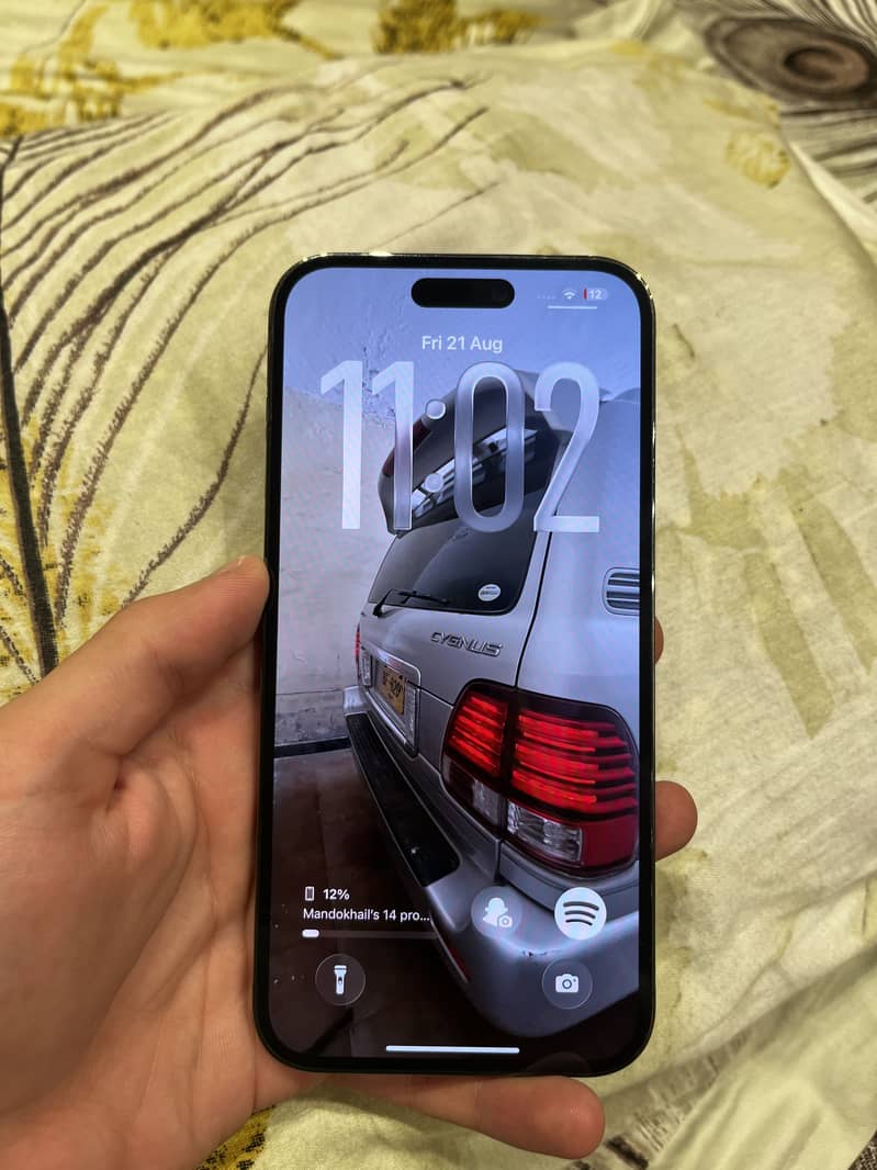 Apple iPhone 14 Pro Max 4