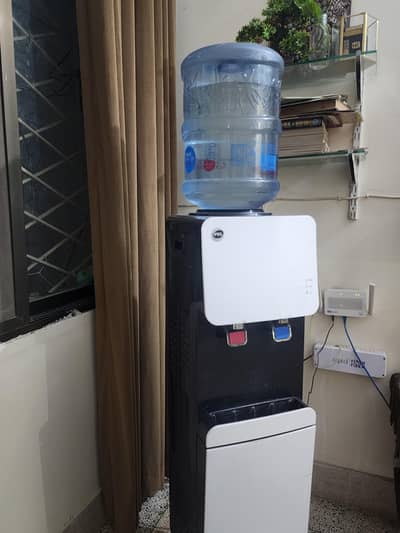 Pel  Water Dispenser New Condition