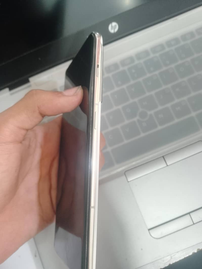 One Plus 10 Pro 3