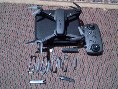 E88 4k recording drone