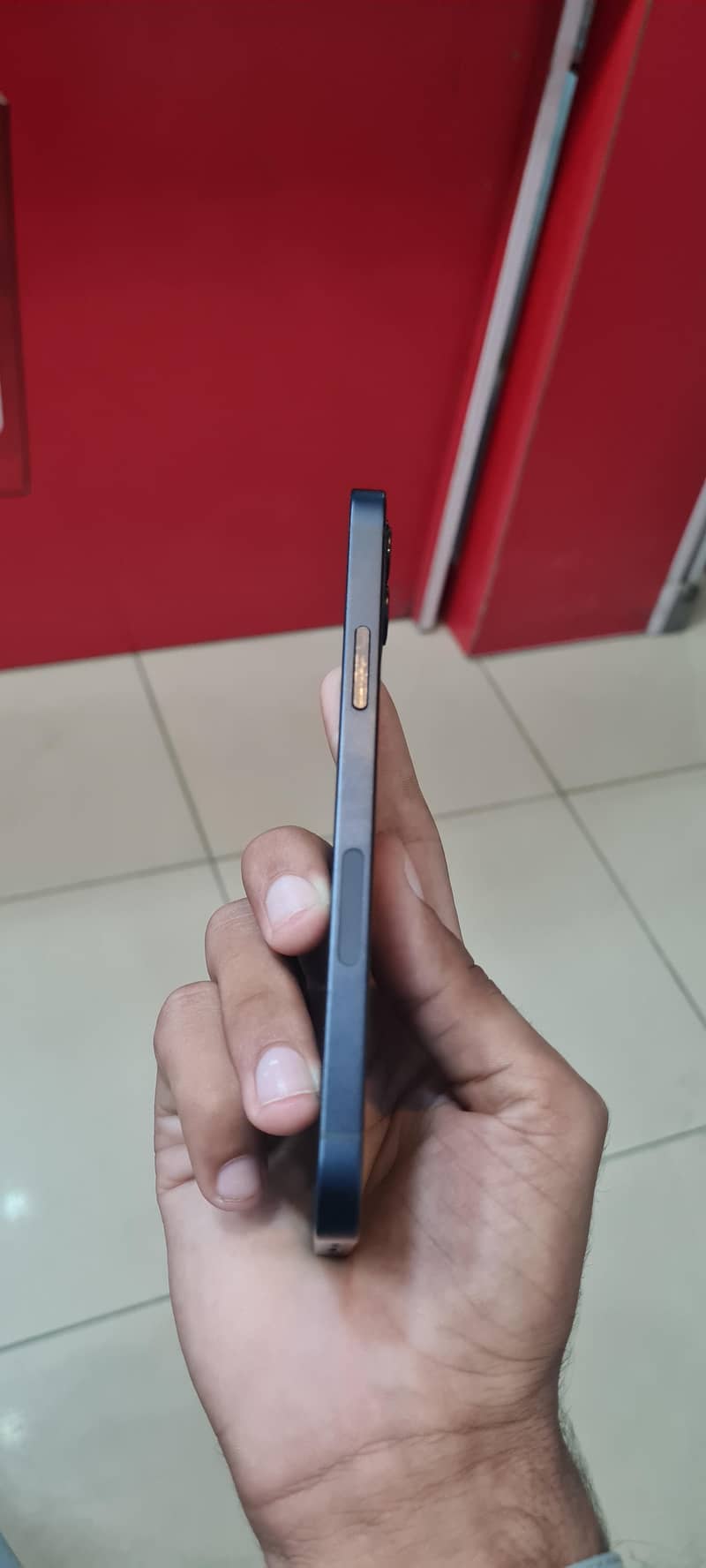 Apple iPhone 12 1
