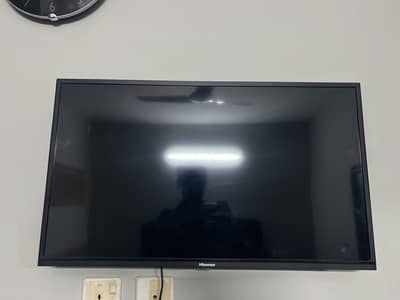New condition smart tv