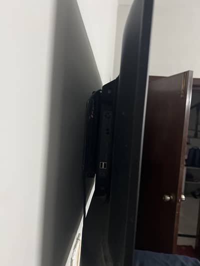 New condition smart tv
