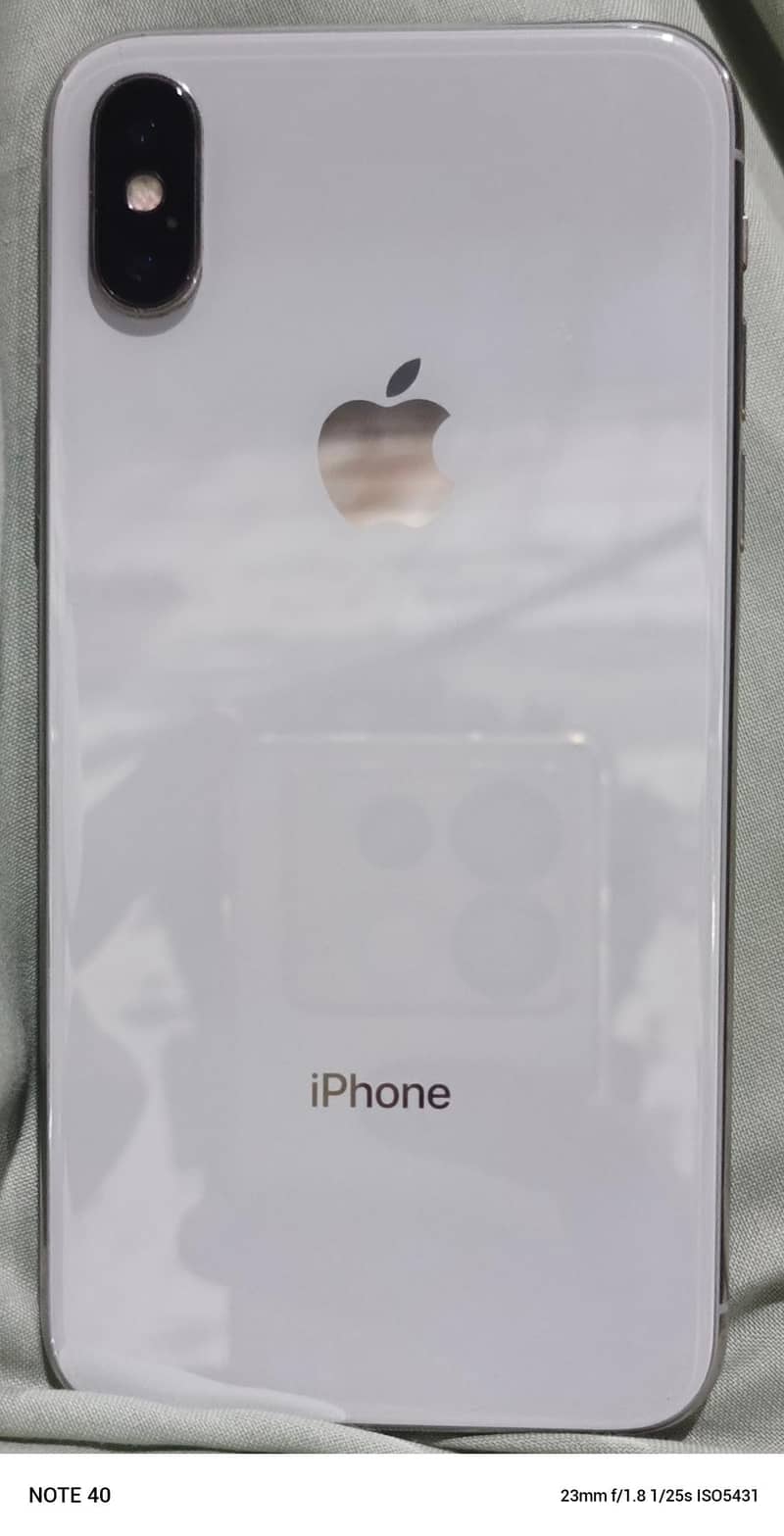 Apple iPhone X 5