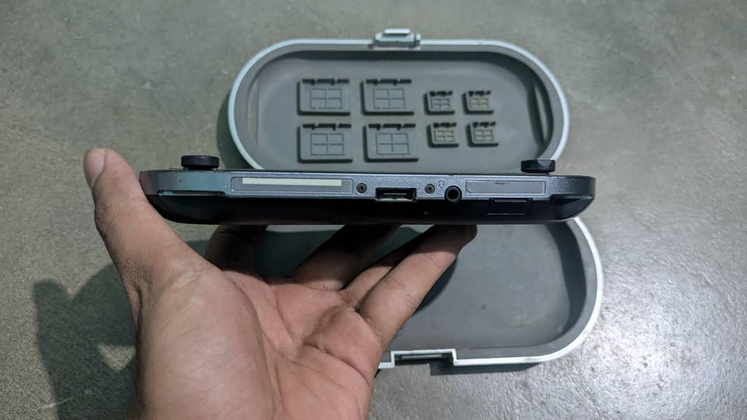 Ps vita OLED 5