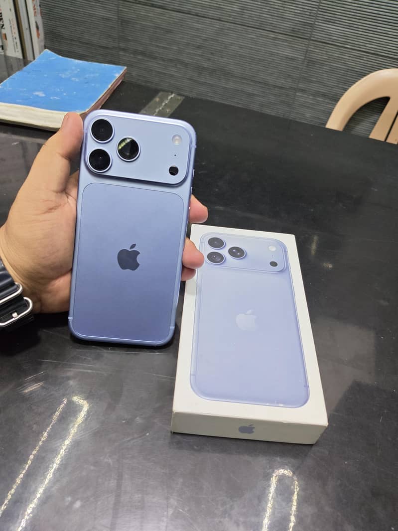 Apple iPhone 18 Pro Max 2
