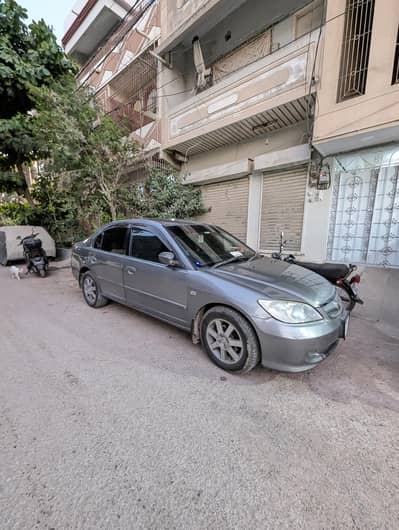 Honda Civic Prosmetic 2004