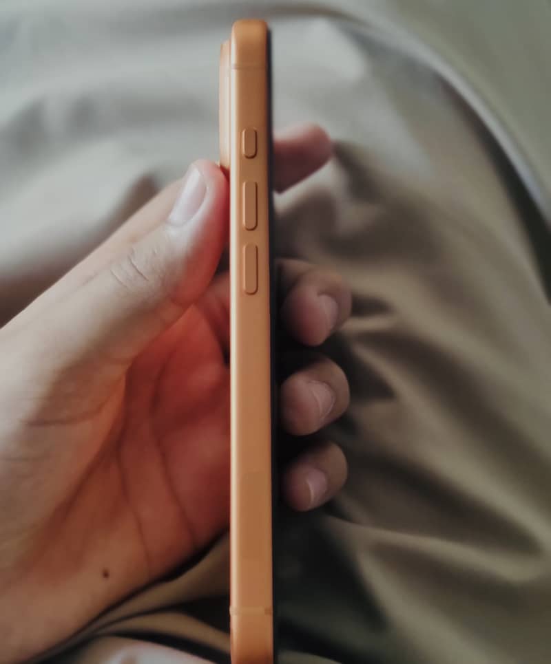 Apple iPhone 17 Pro 2