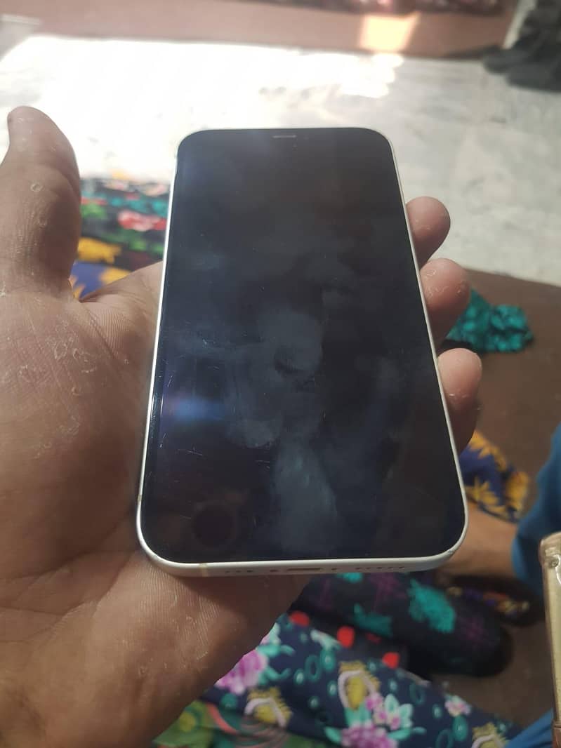 Apple iPhone 12 9