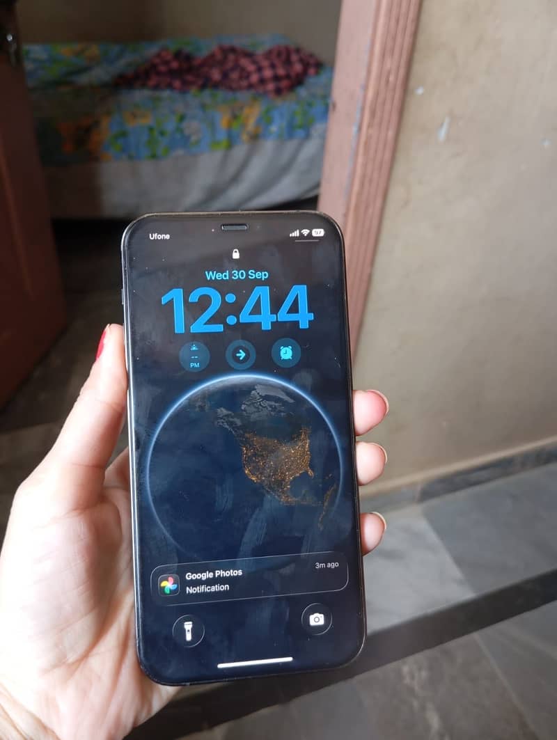 Apple iPhone 12 Pro 0