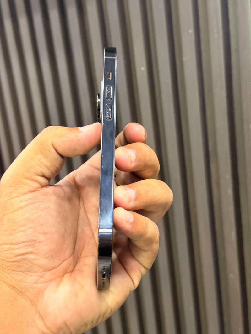 Iphone 14 pro 3