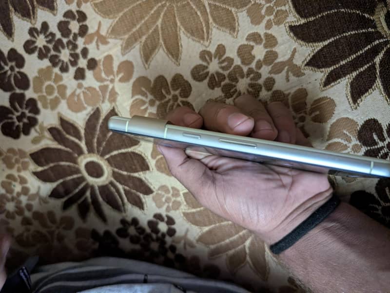 Google Pixel 7 3