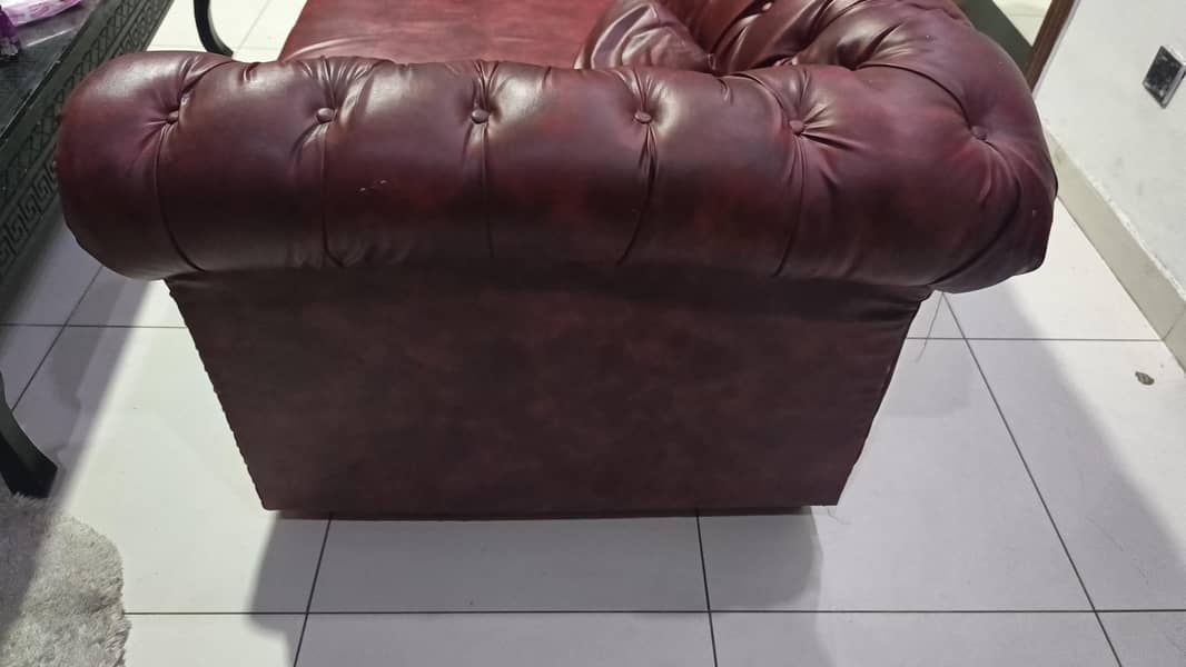 Premium Sofa 0
