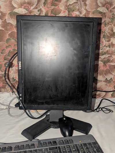 Complete Desktop PC setup core duo 2 / 19 " rotateable LCD