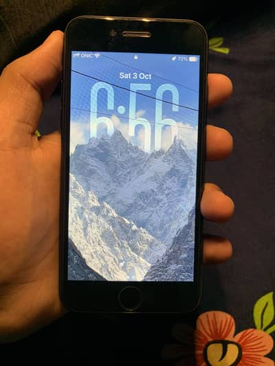 Apple iPhone SE