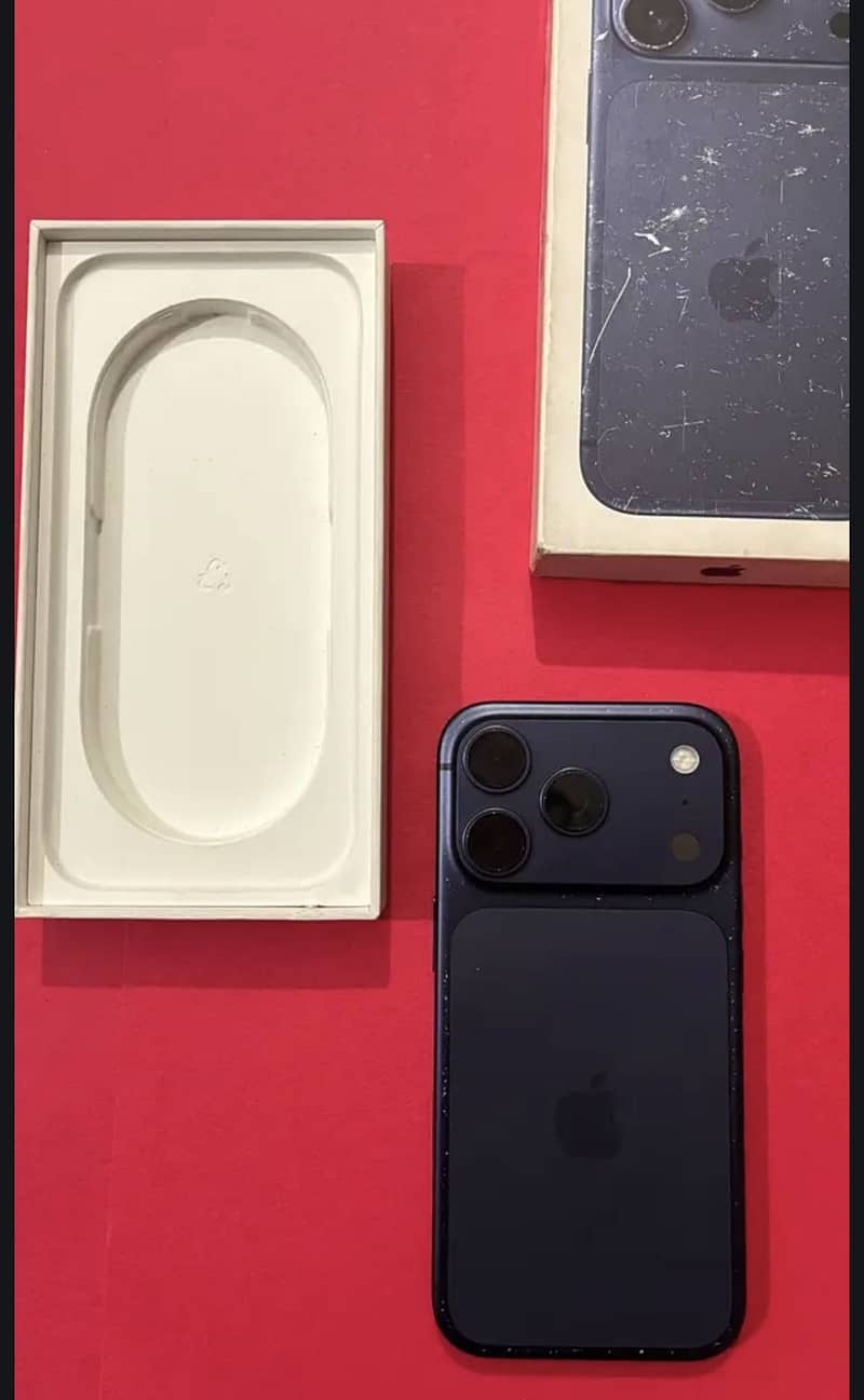 iPhone 17 pro  with box 4
