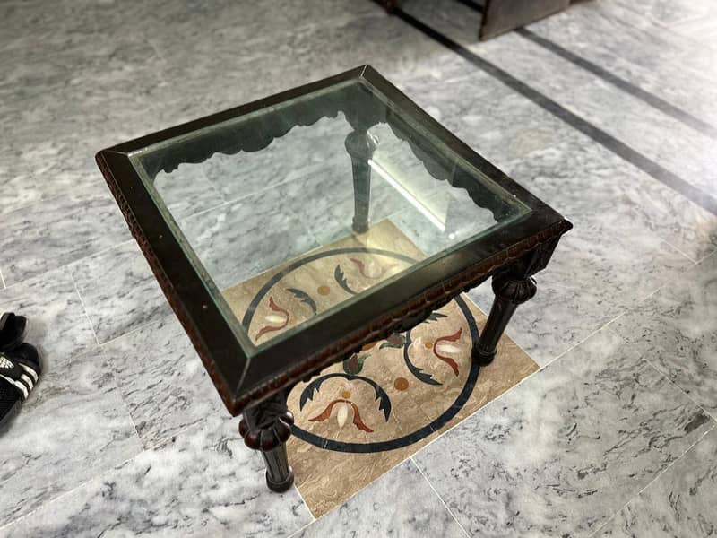 center table. 4