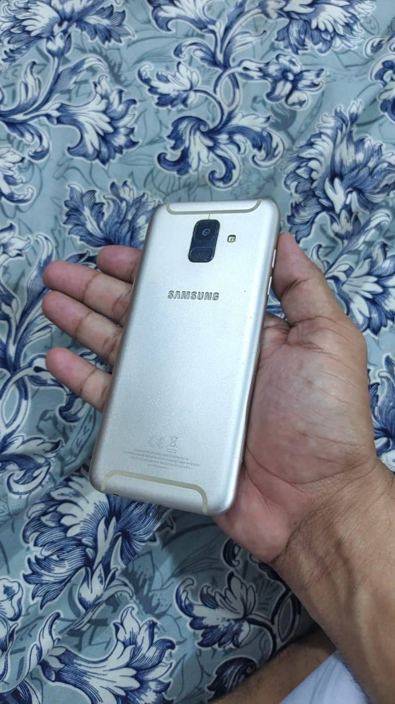 Samsung Mobile A06 4